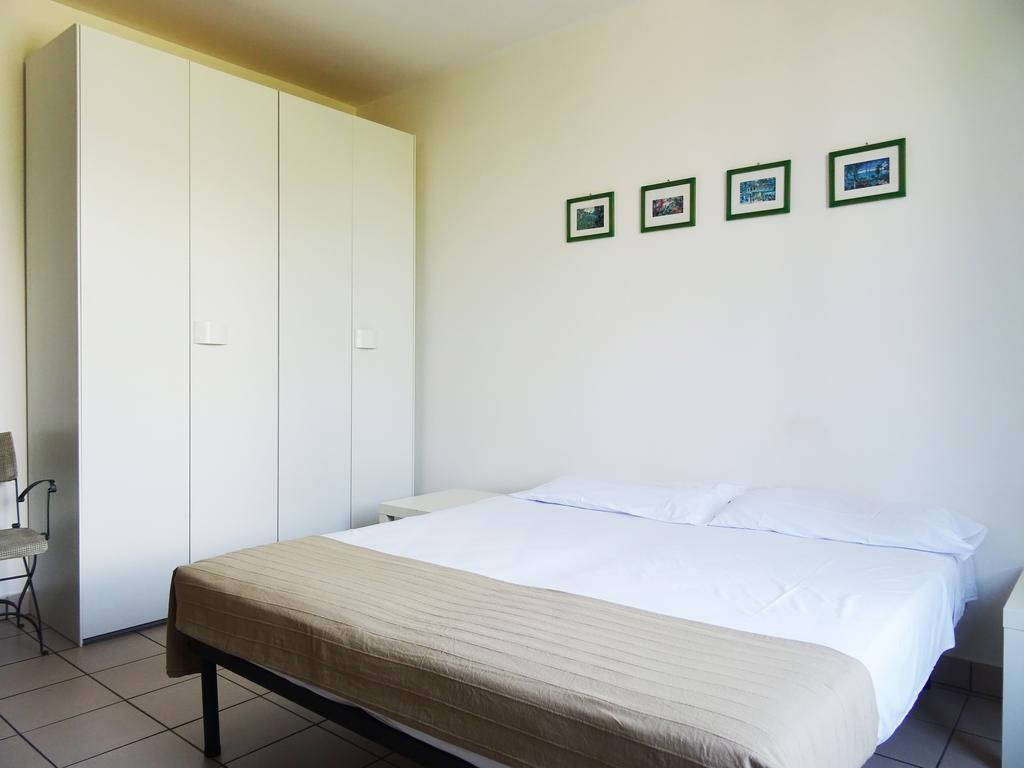 Victoria Hotels Carso Camnago Volta Exteriör bild