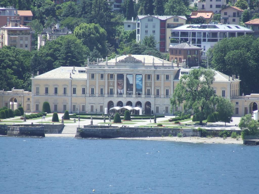 Victoria Hotels Carso Camnago Volta Exteriör bild